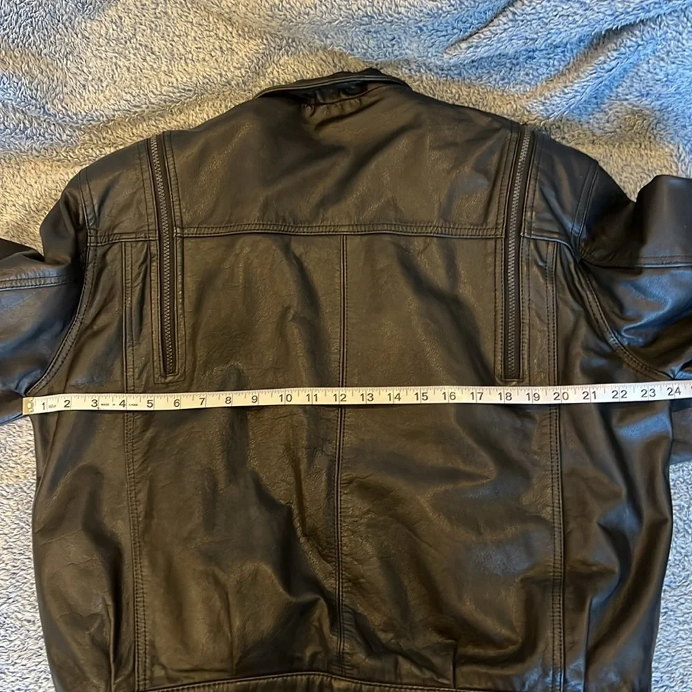 Berman’s vintage leather motorcycle jacket - Picture 15 of 16